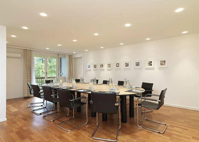 فندق Dolder Waldhaus