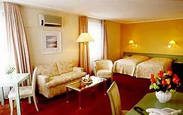 فندق Dolder Waldhaus 4*